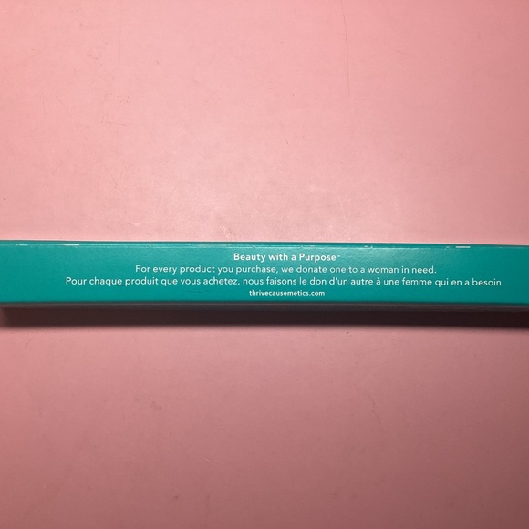 Thrive Infinity Waterproof Eyeliner In Shade Serena (Brunette-Black) 0.28g - Picture 4 of 6